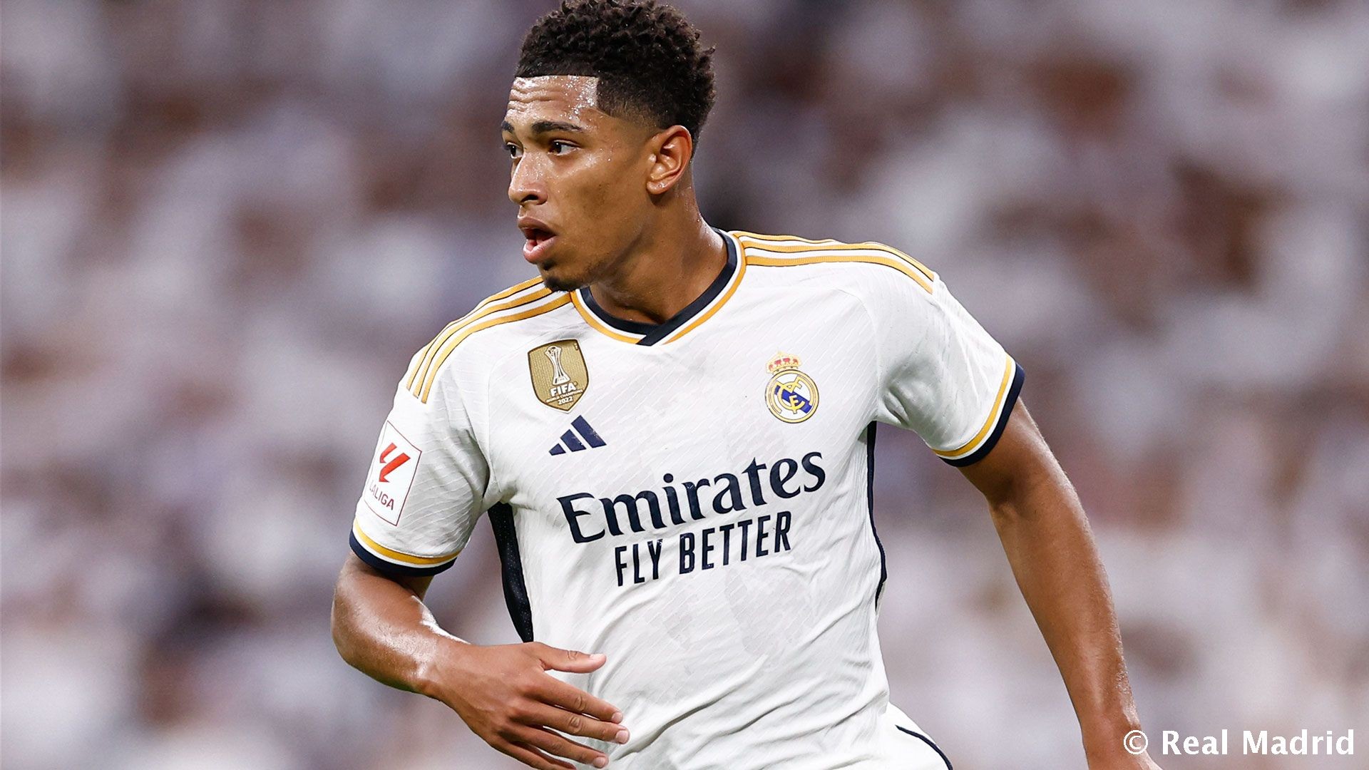 预热！阿森纳官方晒球员用单词形容北伦敦德比：饥渴、刺激……（赛前升温！阿森纳官方发布队员用一个词概括北伦敦德比：渴望、热血……）