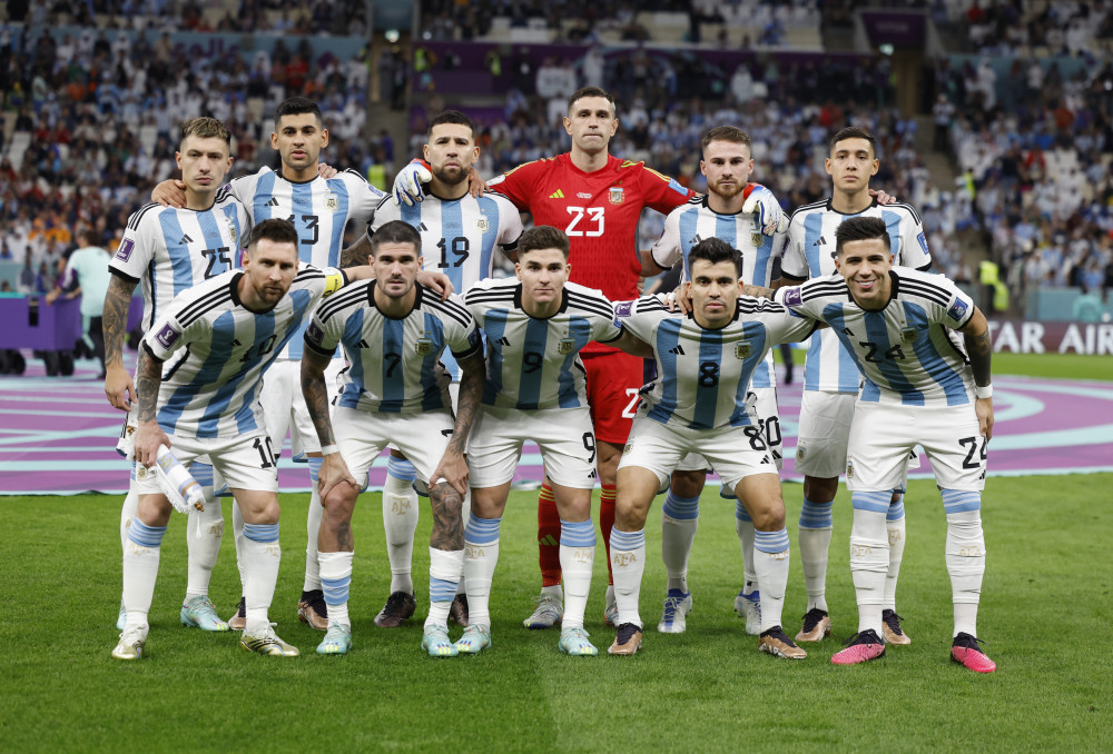 克勒舍谈法鹰转会策略：俱乐部理念清晰，清楚哪些球员能执行（克勒舍解读法鹰引援方针：俱乐部思路明确，清楚哪些球员能贯彻）