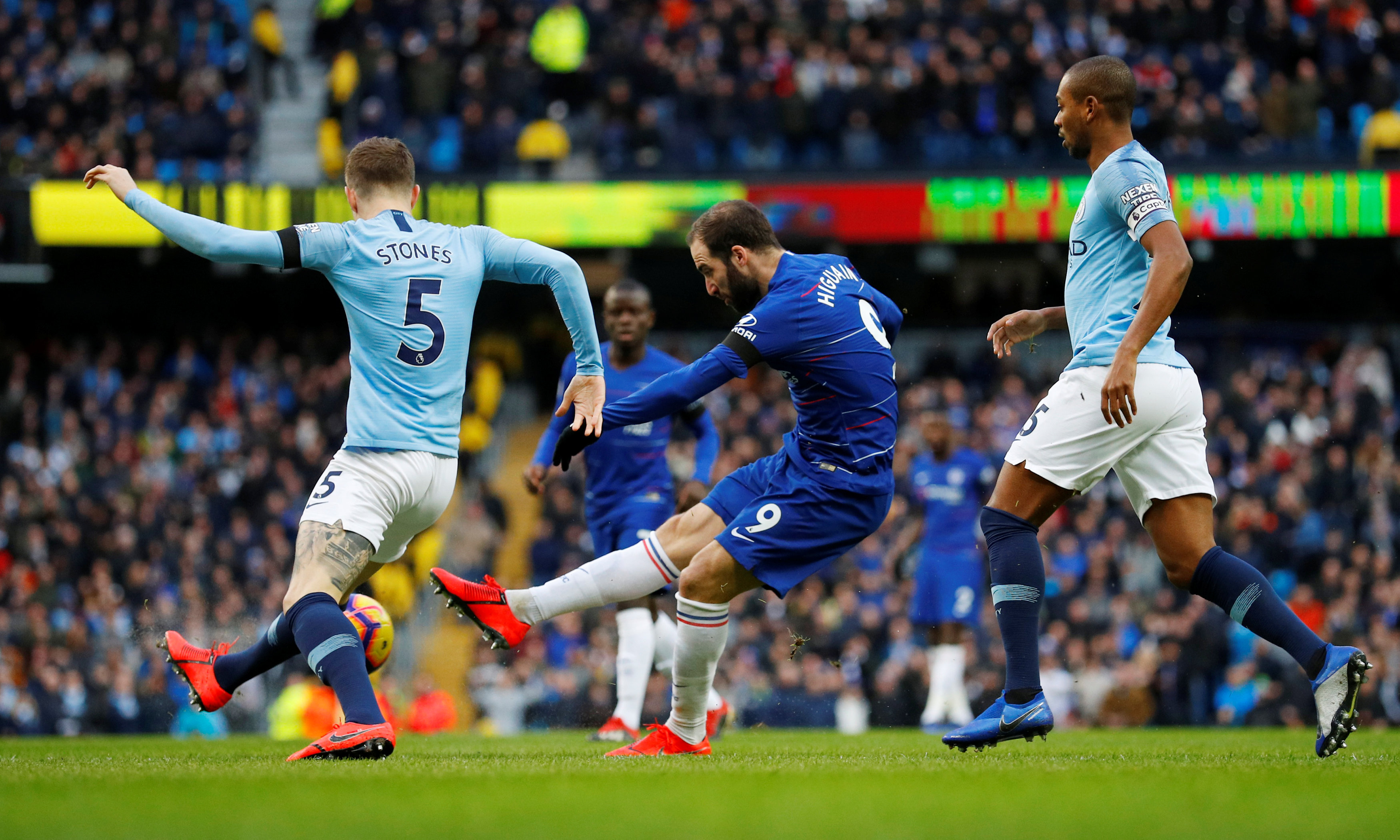 CBA杯战报：阿格拉瓦尼斯25分8板，合肥狂风峻茂100-80大胜江苏（CBA杯：阿格拉瓦尼斯轰25分8篮板，合肥狂风峻茂100-80击退江苏）