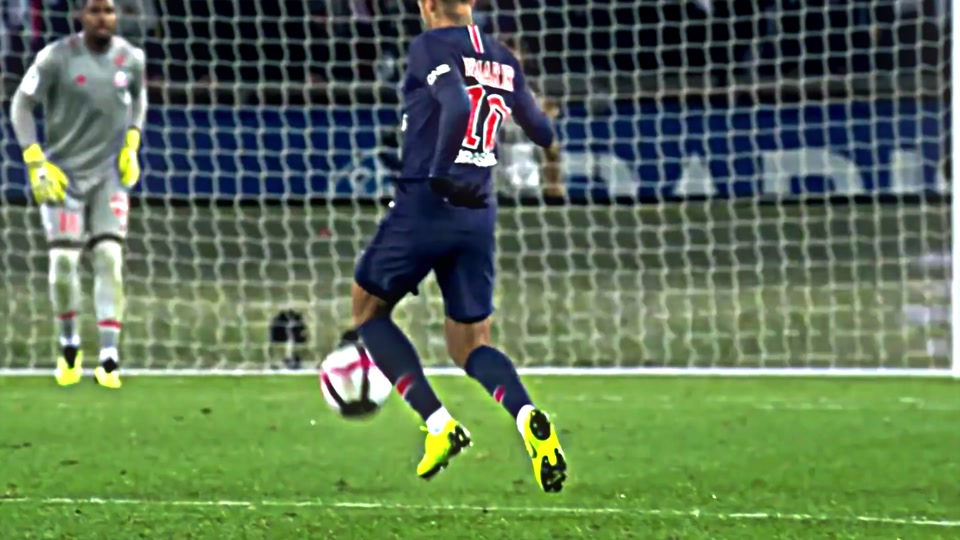 Sacha：巴黎没和布阿迪接触也没达成协议，里尔要价1亿（Sacha：巴黎尚未接触布阿迪、未达成协议，里尔标价1亿）