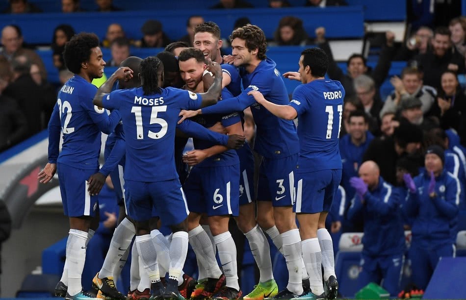 PTSD了？当值德国籍VAR裁判提醒主裁河南队后卫用手阻挡射门（又触发PTSD？德国籍VAR提示主裁：河南后卫手球封堵射门）