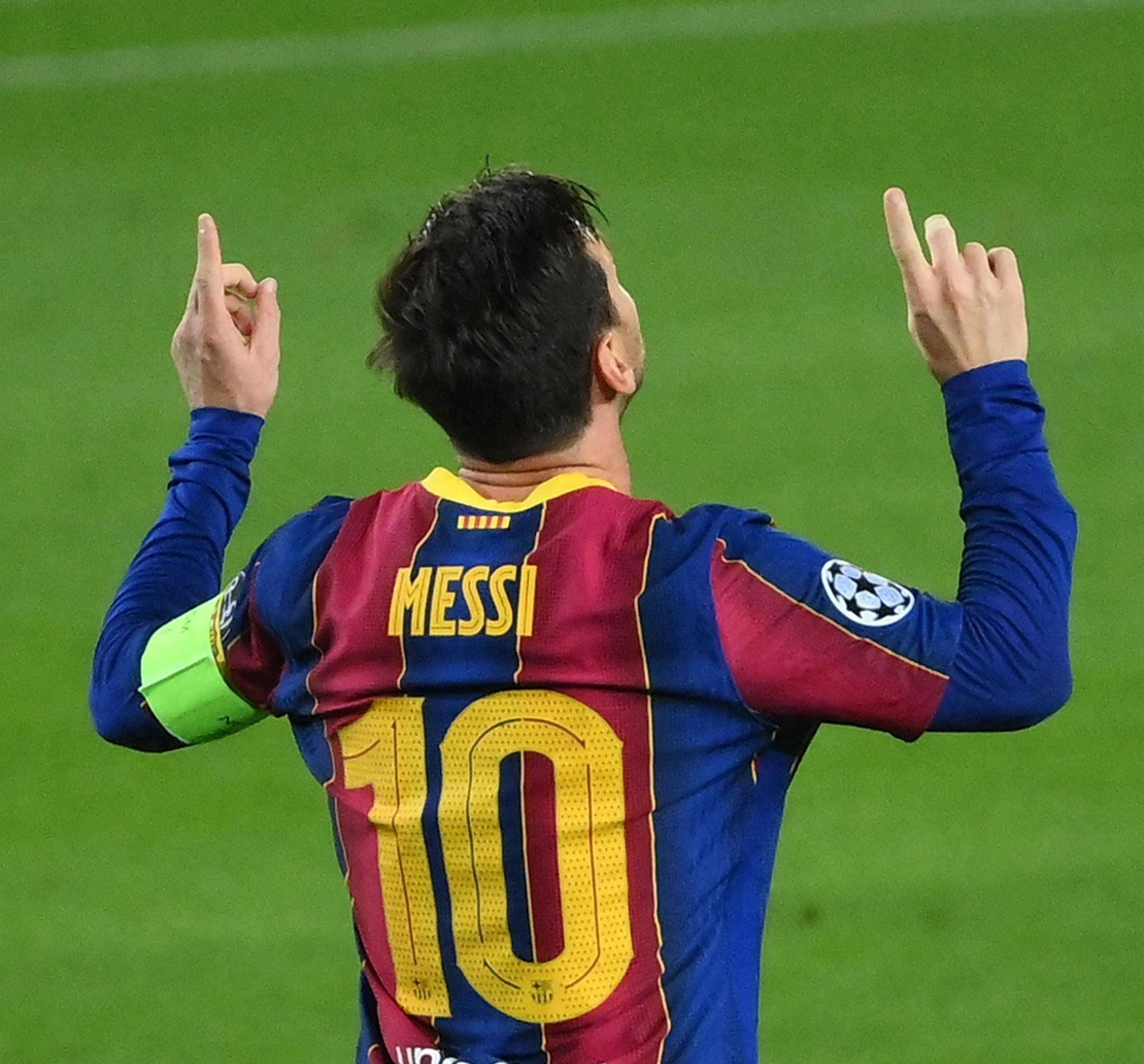 TK谈心中最佳阵容：梅罗入选、魔笛、齐达内、大罗、小罗在列（TK公布心目中最佳阵容：梅罗上榜，魔笛、齐达内、大罗、小罗悉数入围）