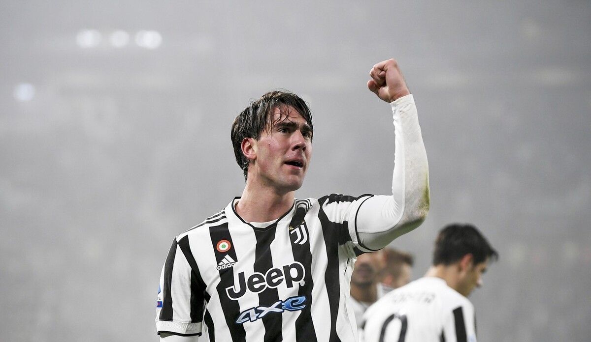 足球欧冠淘汰赛门票秒罄，黄牛翻倍叫价