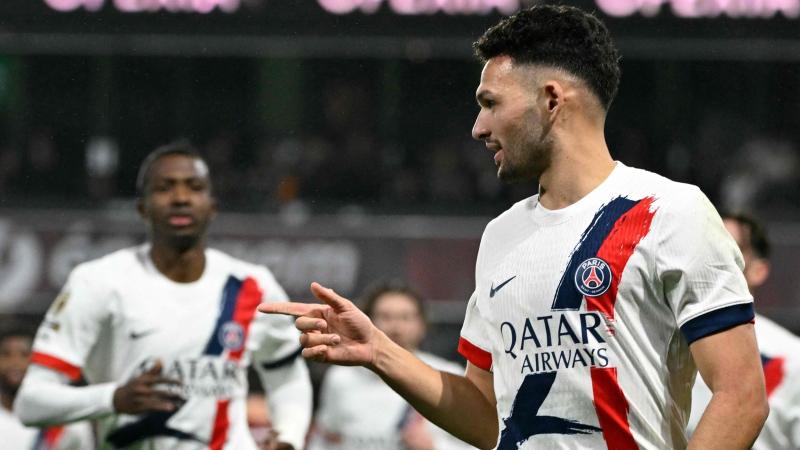 一齐登场！齐达内中国风亮相FC嘉年华，传奇卡重磅揭晓！（齐达内中国风亮相FC嘉年华，传奇卡重磅发布！）