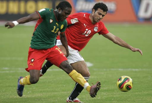 挪威球迷高呼世界杯夺冠，哈兰德：冷静，冷静，我们拭目以待（挪威球迷高喊冲击世界杯冠军，哈兰德回应：保持冷静，拭目以待）