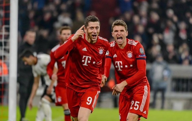 队报法国海外球员欧冠之夜：射手盛宴（队报：法国旅外球员欧冠之夜上演进球狂欢）